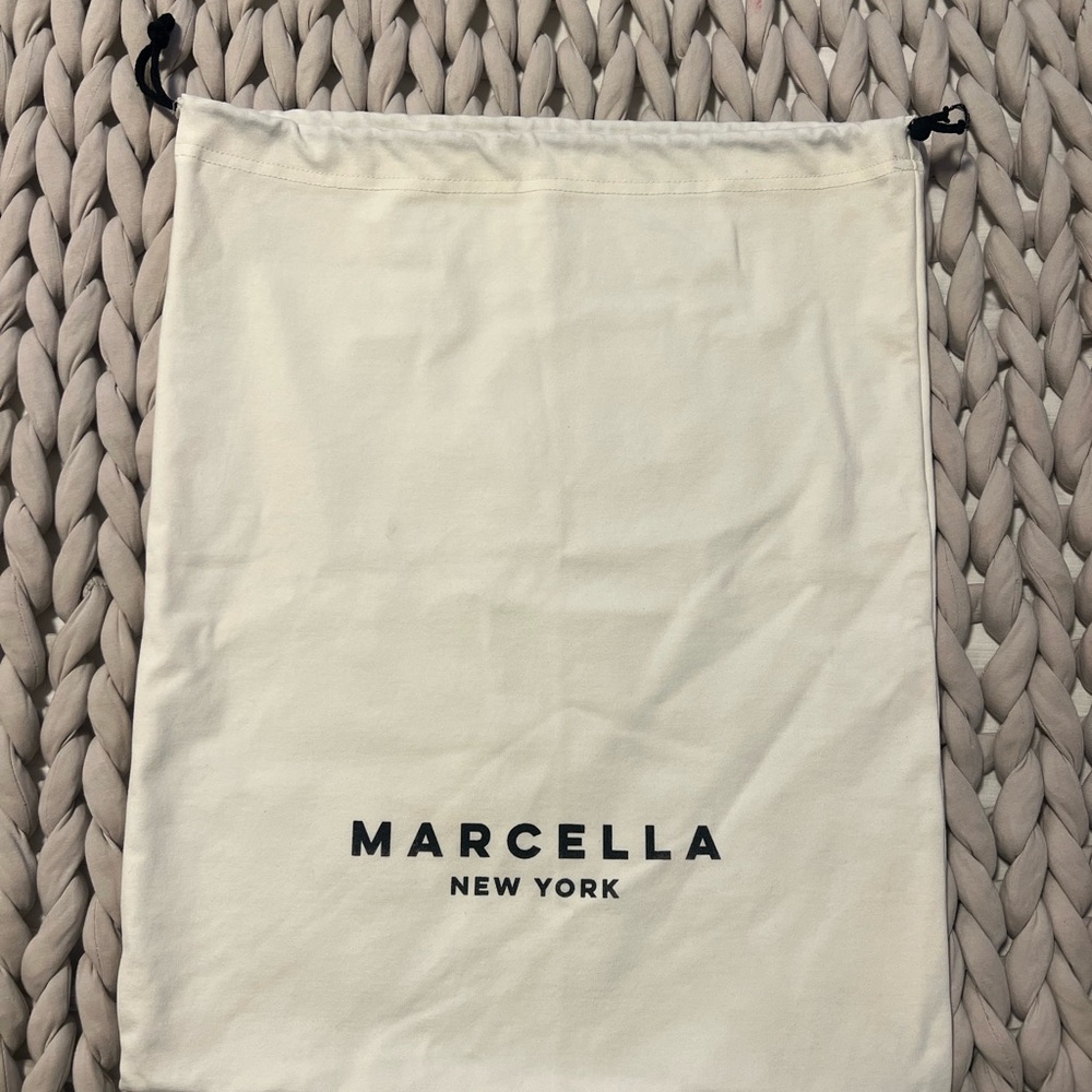 Marcella New York Drawstring Bag/Dustbag